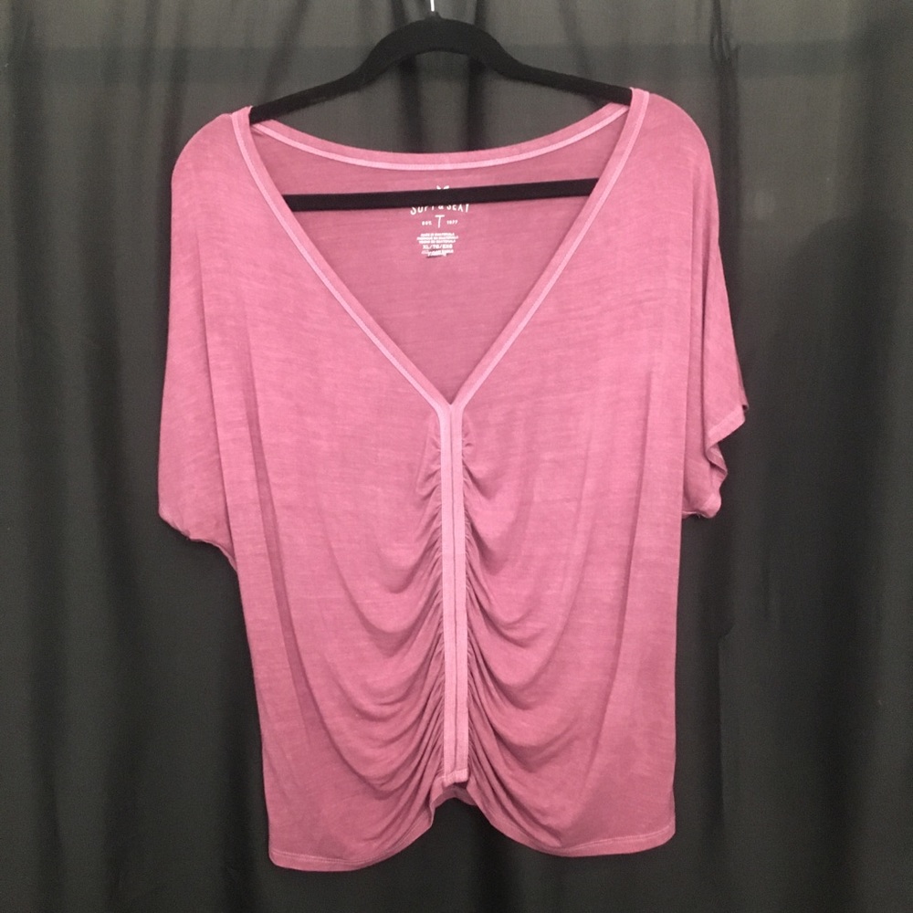 Women’s American Eagle Outfitter Soft and Sexy Tee